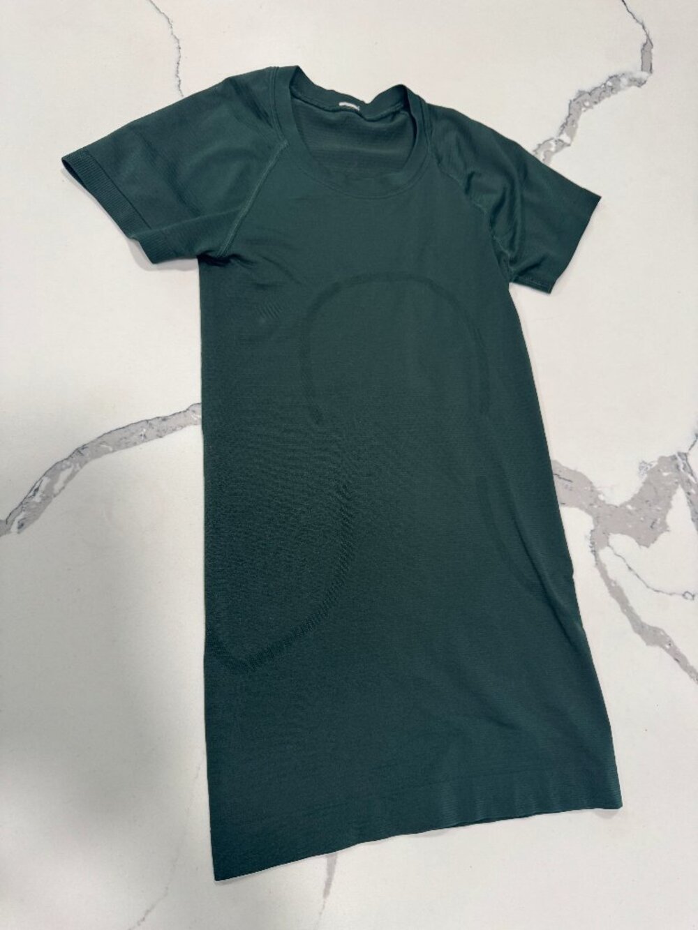 Lululemon Swiftly Tech Short Sleeve Shirt Dark Green/Forest Green (HIP LENGTH)